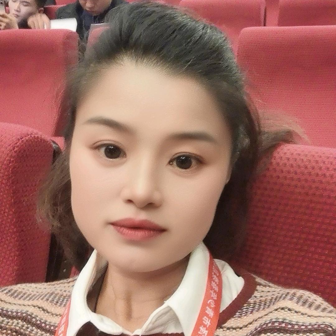 水堡教舞蹈的王老师
