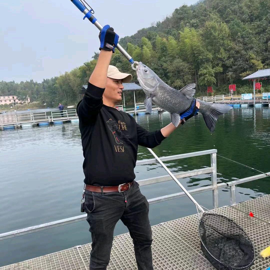 光头亮百货团队