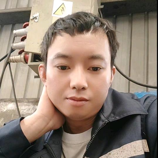 焊工小梁子(一个人)