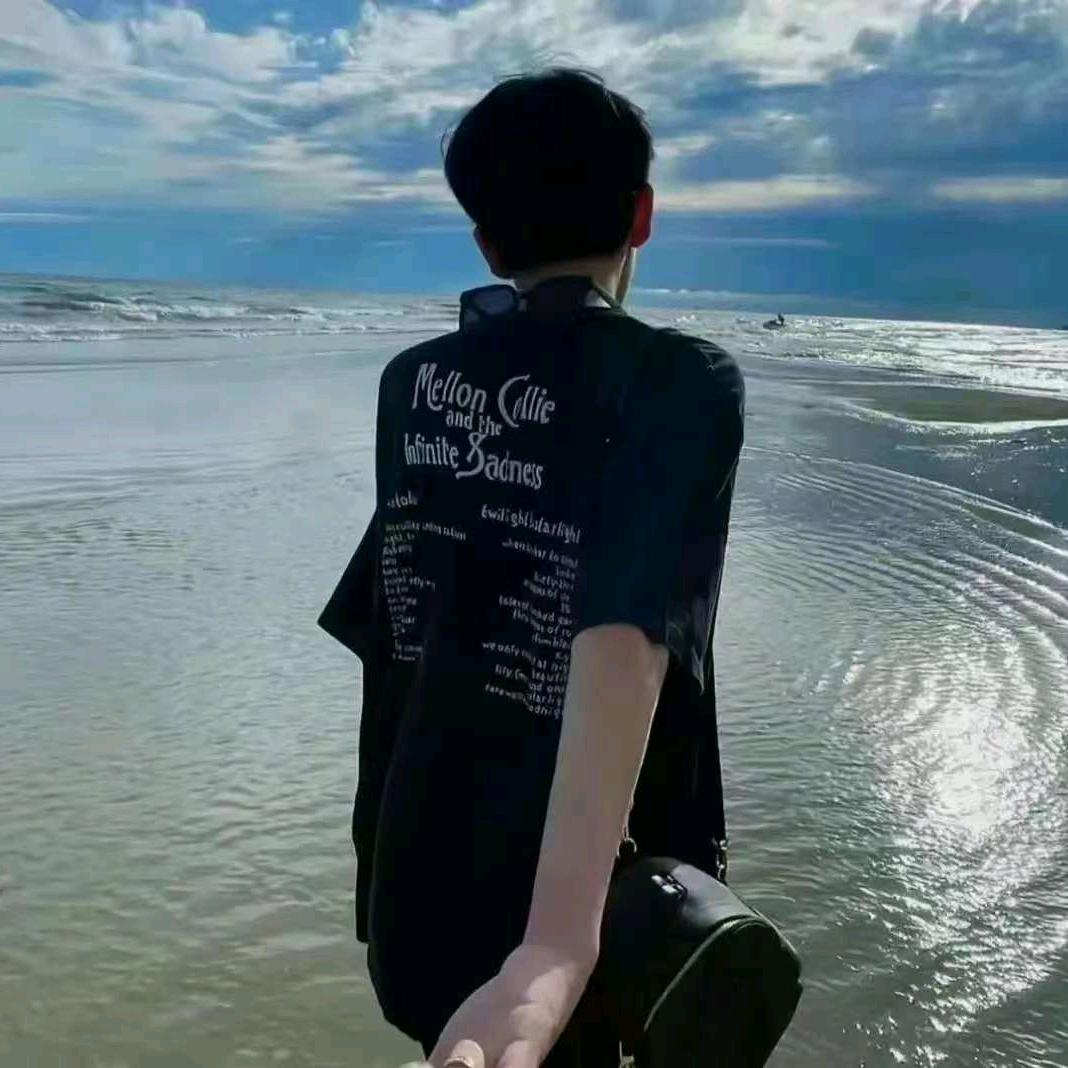 靖哥🤣（吃不饱）🍬