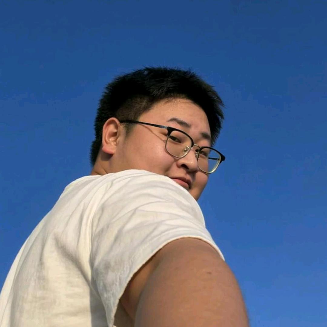 豪喜欢汉堡🍔