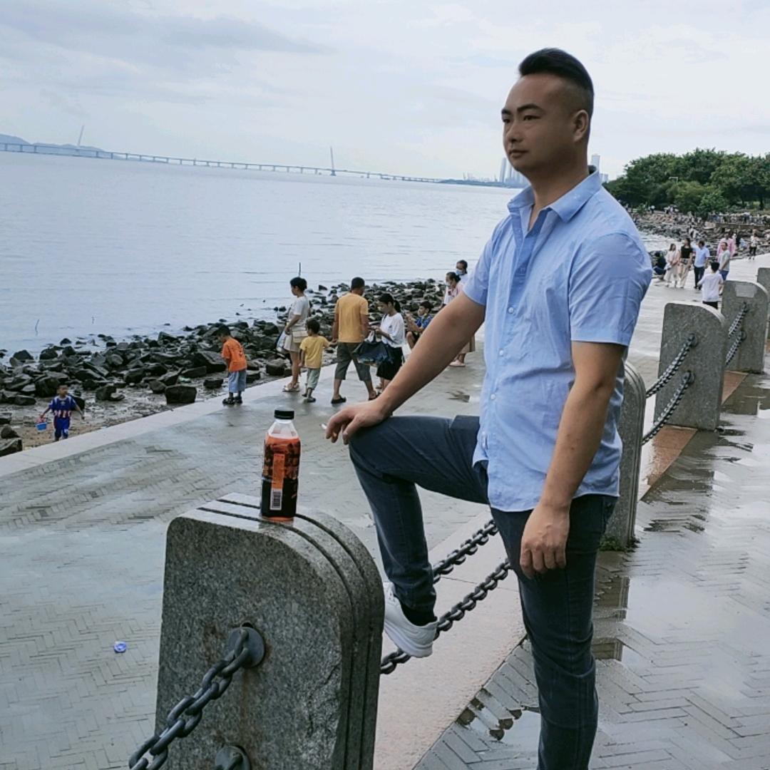 唔饿不坐