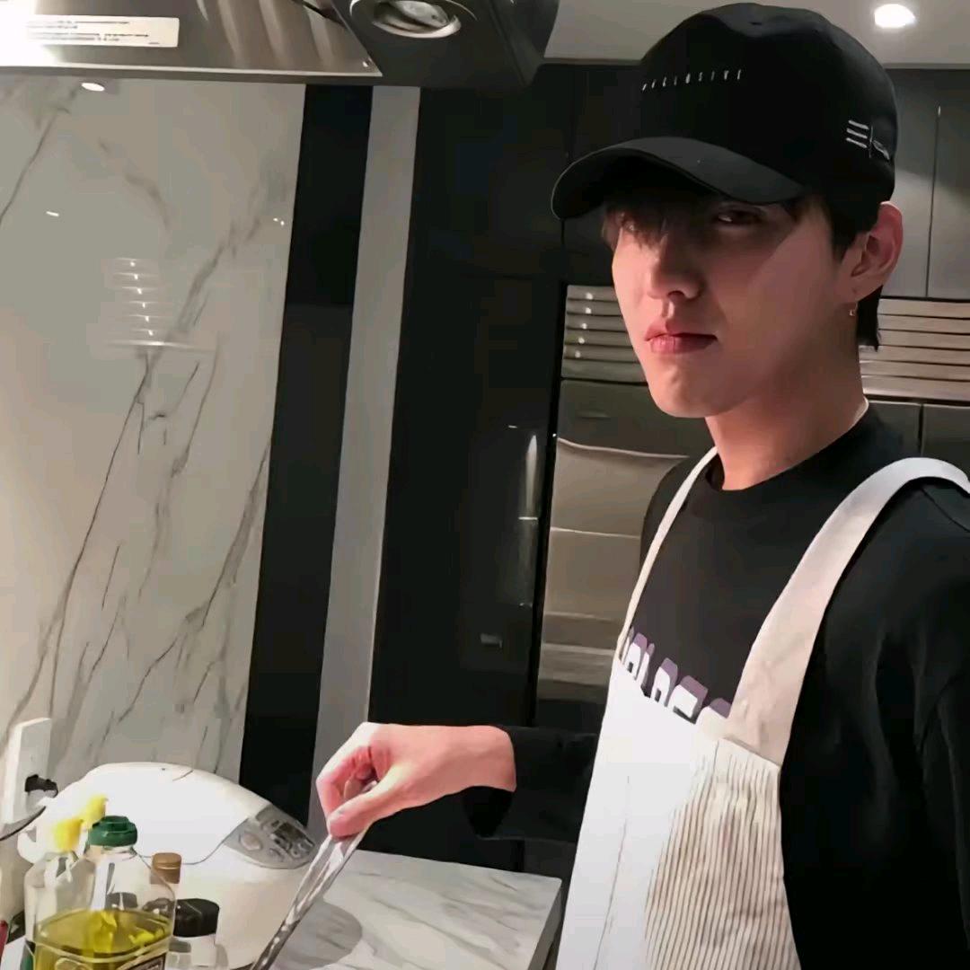 顾易哥哥