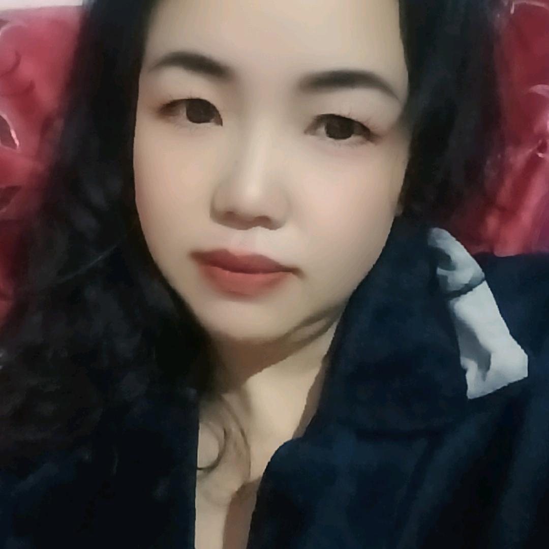 泸州香酥鸭卤菜洪山大酒店对面