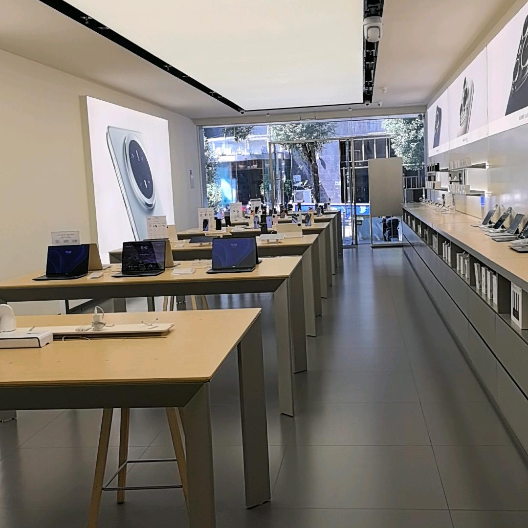 新旺角华为体验店