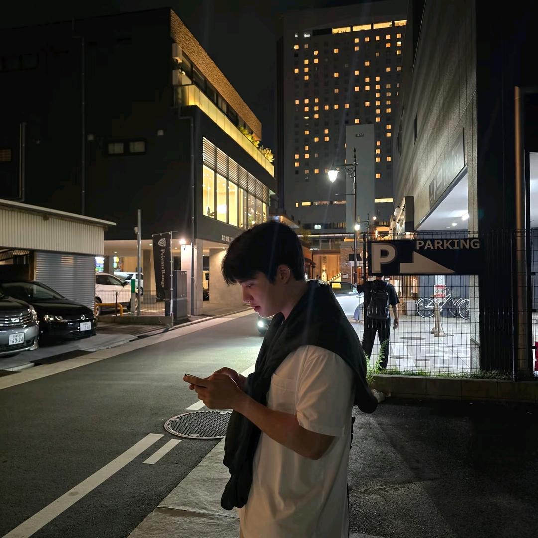 .先.