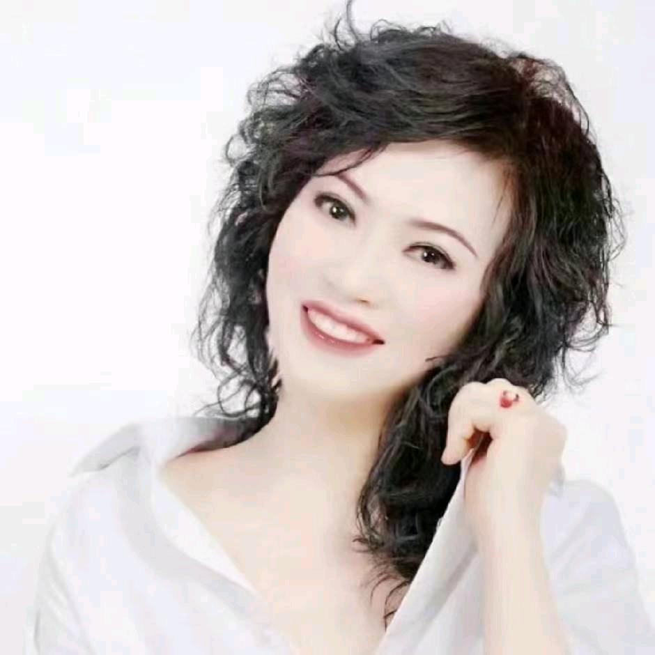 被月亮遗忘的纯情少女刘姐