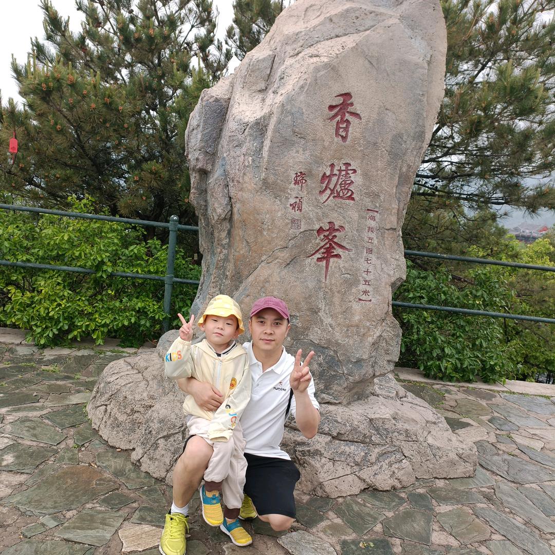 王郝锴