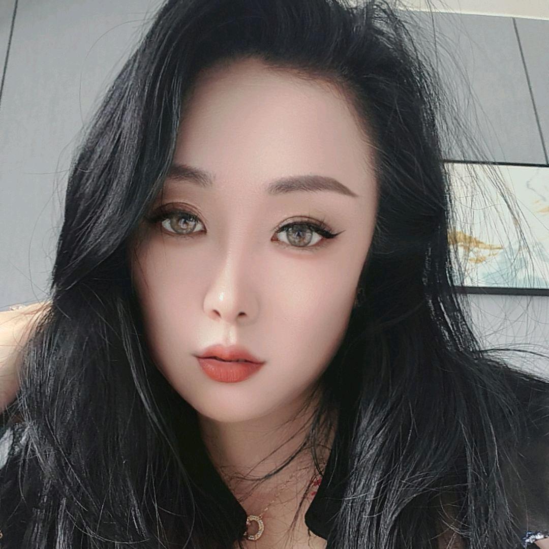 🦋꧁晚拧᭄꧂🦋: