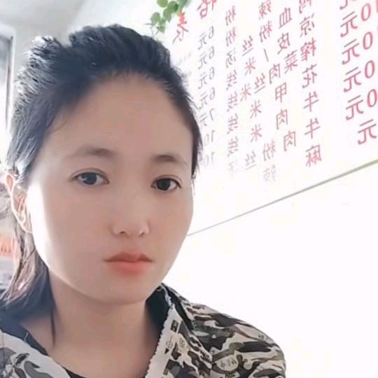 努力搬砖，我想要的东西，有很多车子房子，