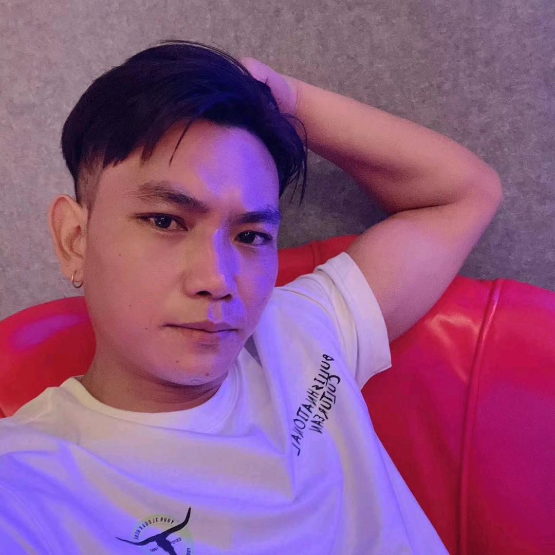 农村小伙（有梦想就得努力）