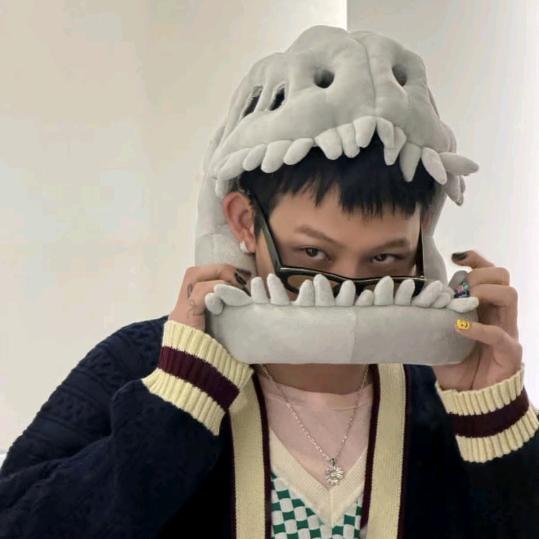 GODOG🌕头像