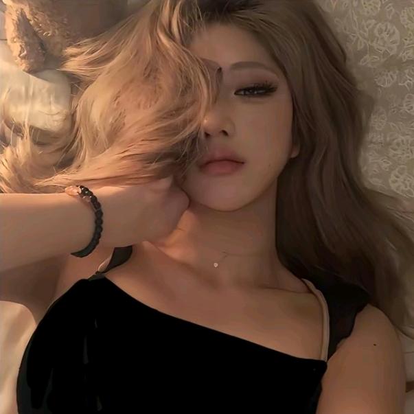 小糕团子