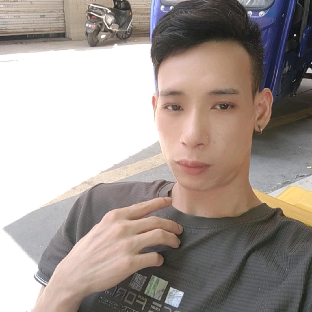 ꧁꫞꯭广西小谭꫞꧂