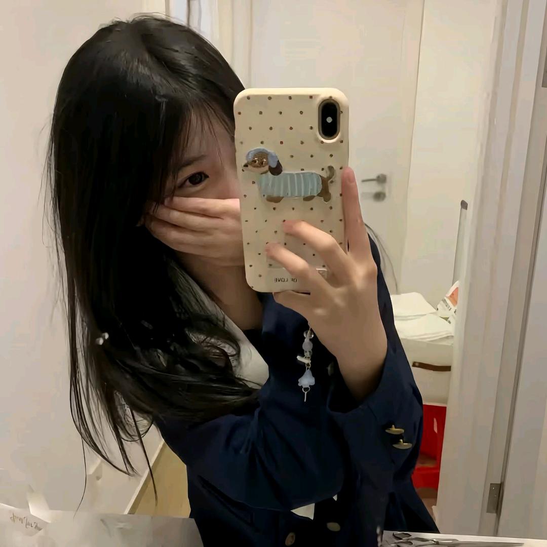心動^