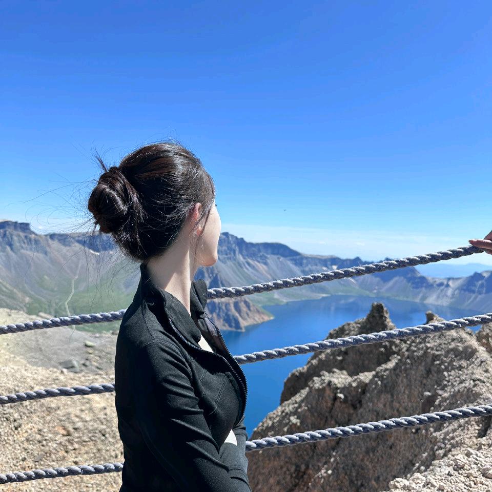 像风一样的女子