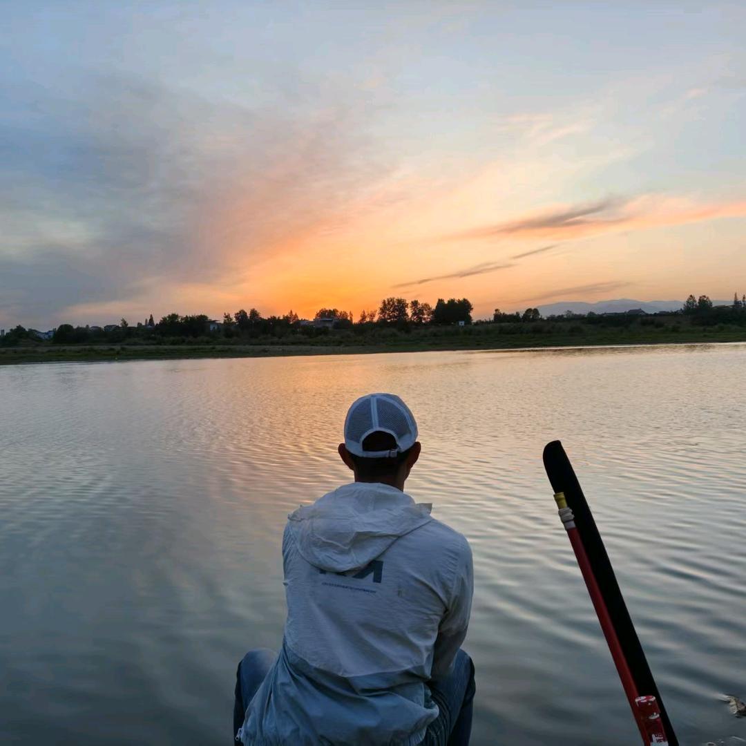 WANG大拿爱钓鱼🎣