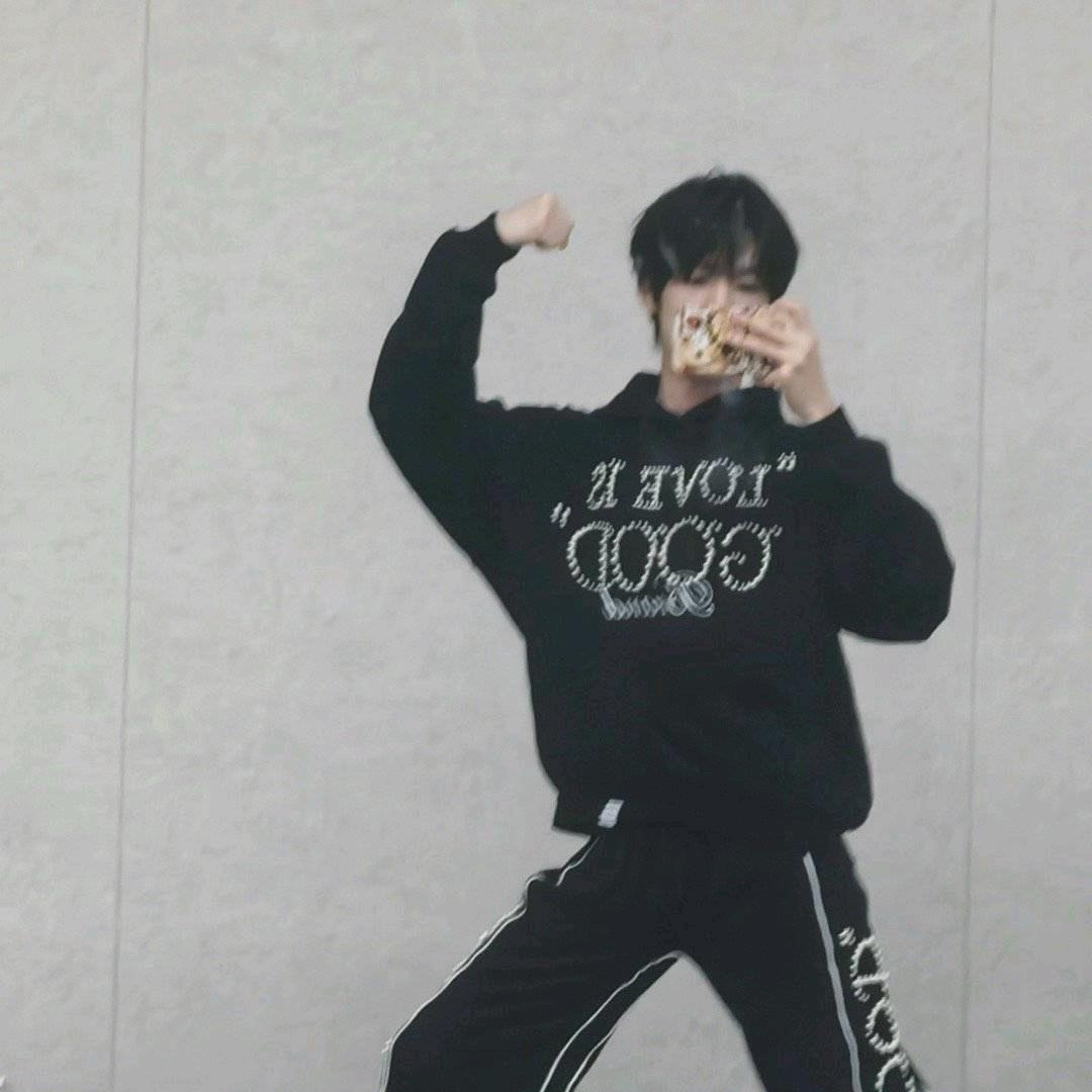 永不独行狗狗侠