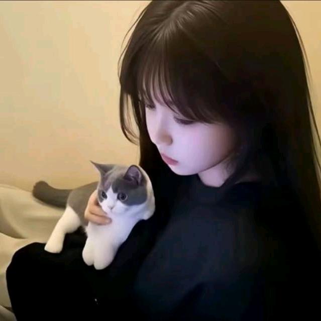 她有对象先哄我