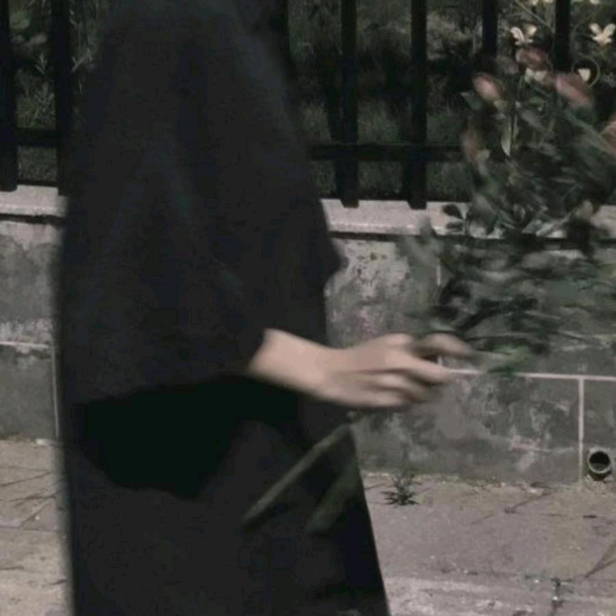欧莫
