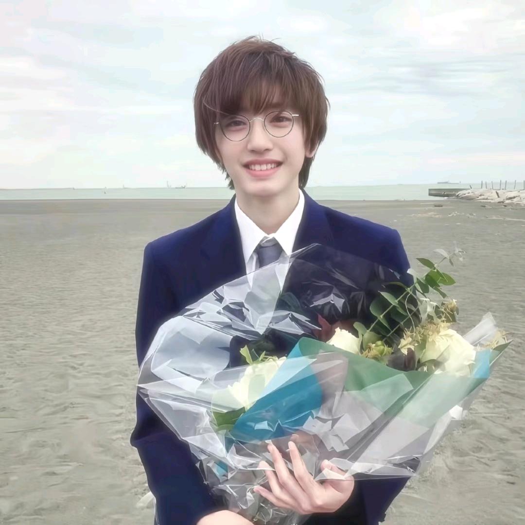 小马鸽子太空人