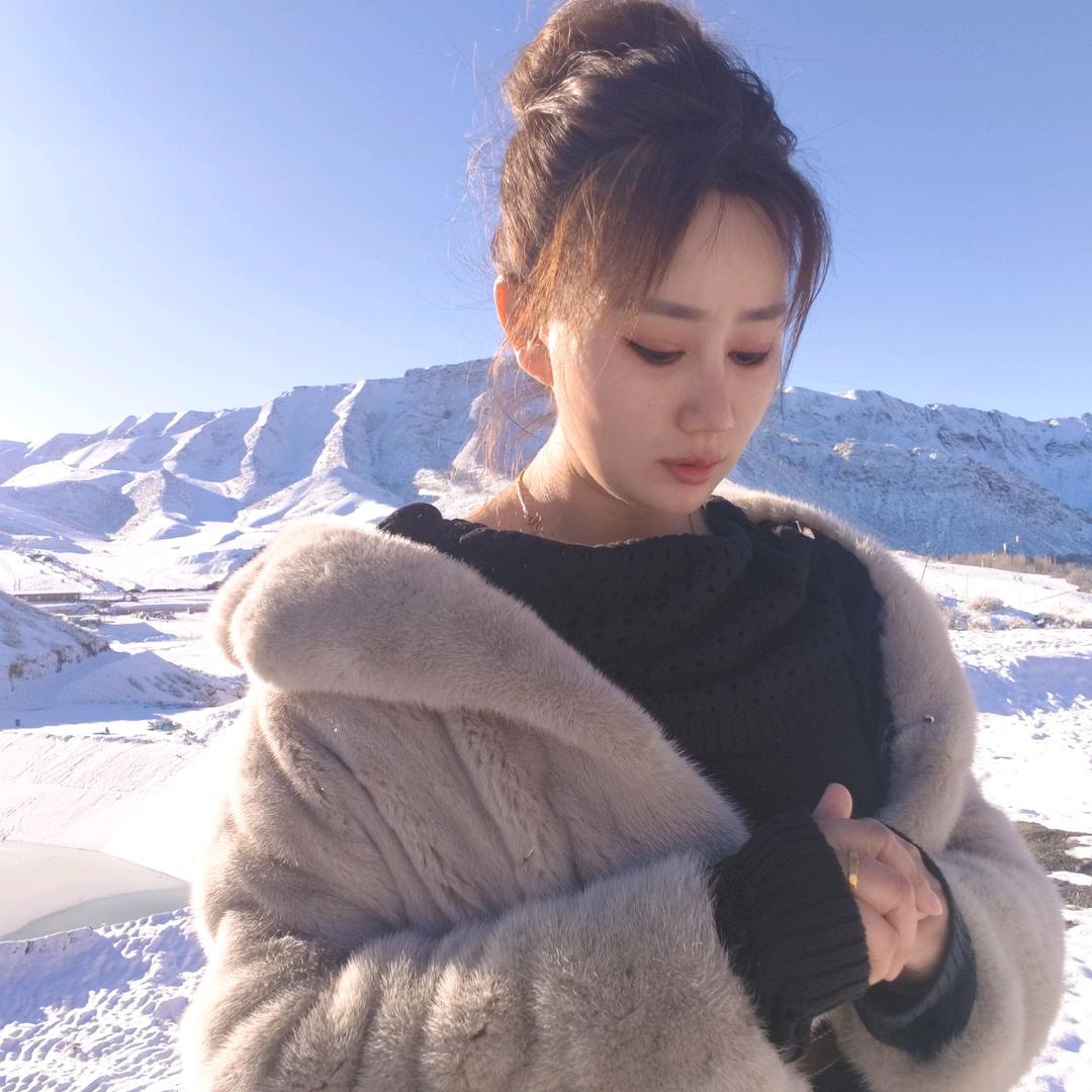 @范范一个人（在新疆创业打拼女人)