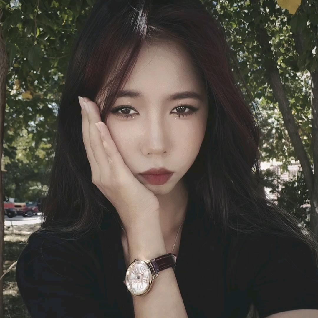 𝐀𝐥𝐚𝐧𝐮𝐫🌸