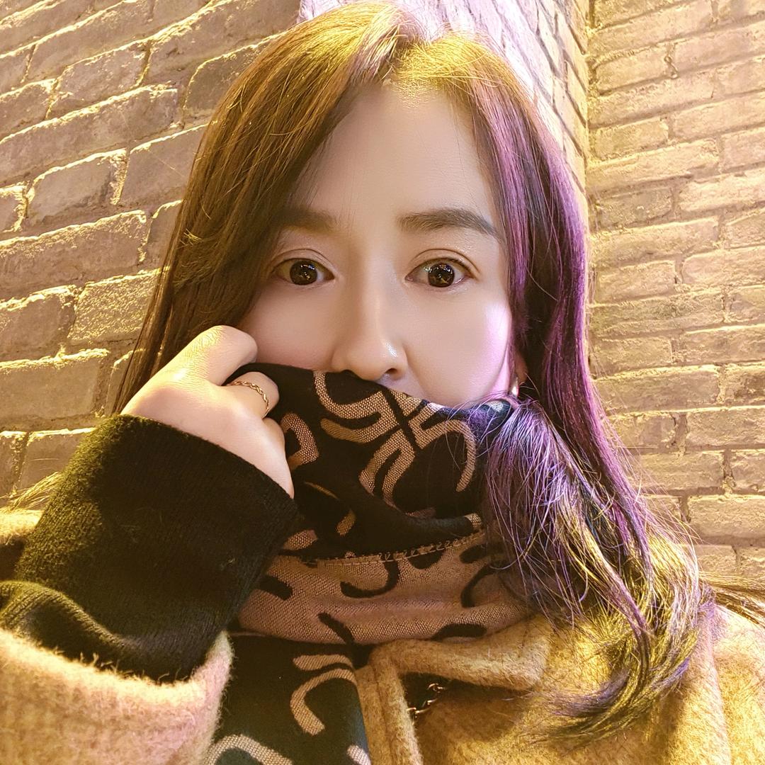 @丽琴