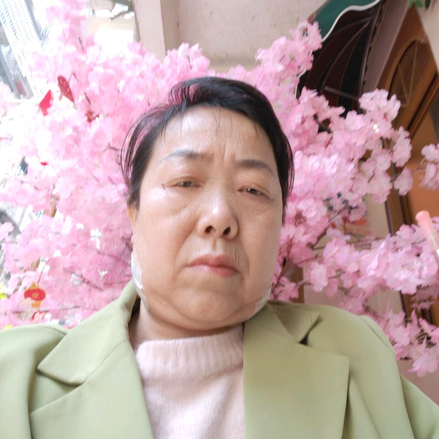 张姐姐上午十点二十直播