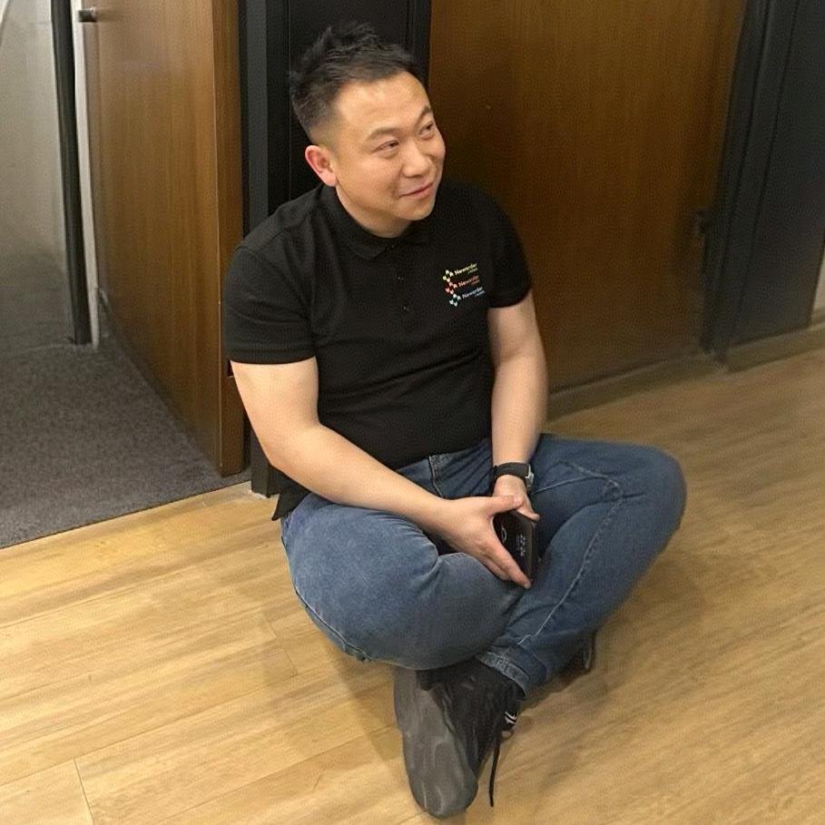 纽奥德-高黎强