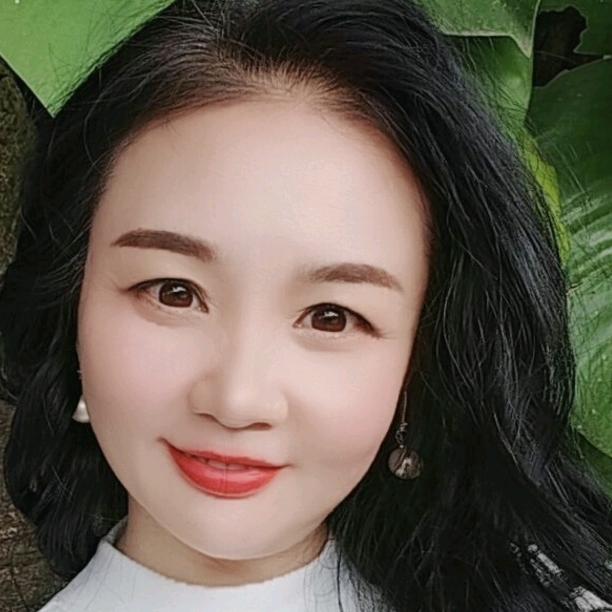 英子