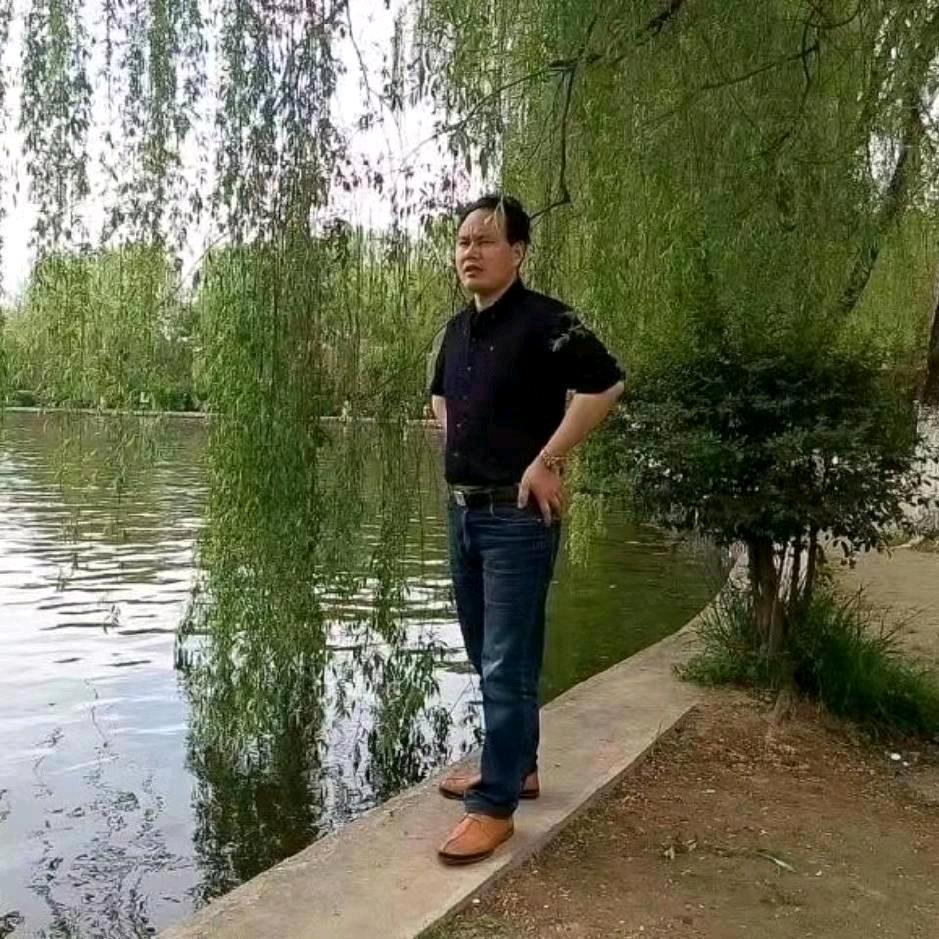 发哥晚8点40点开播