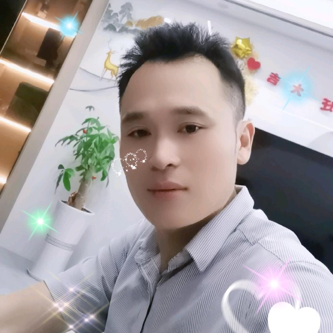左手被爱❤️右手被宠