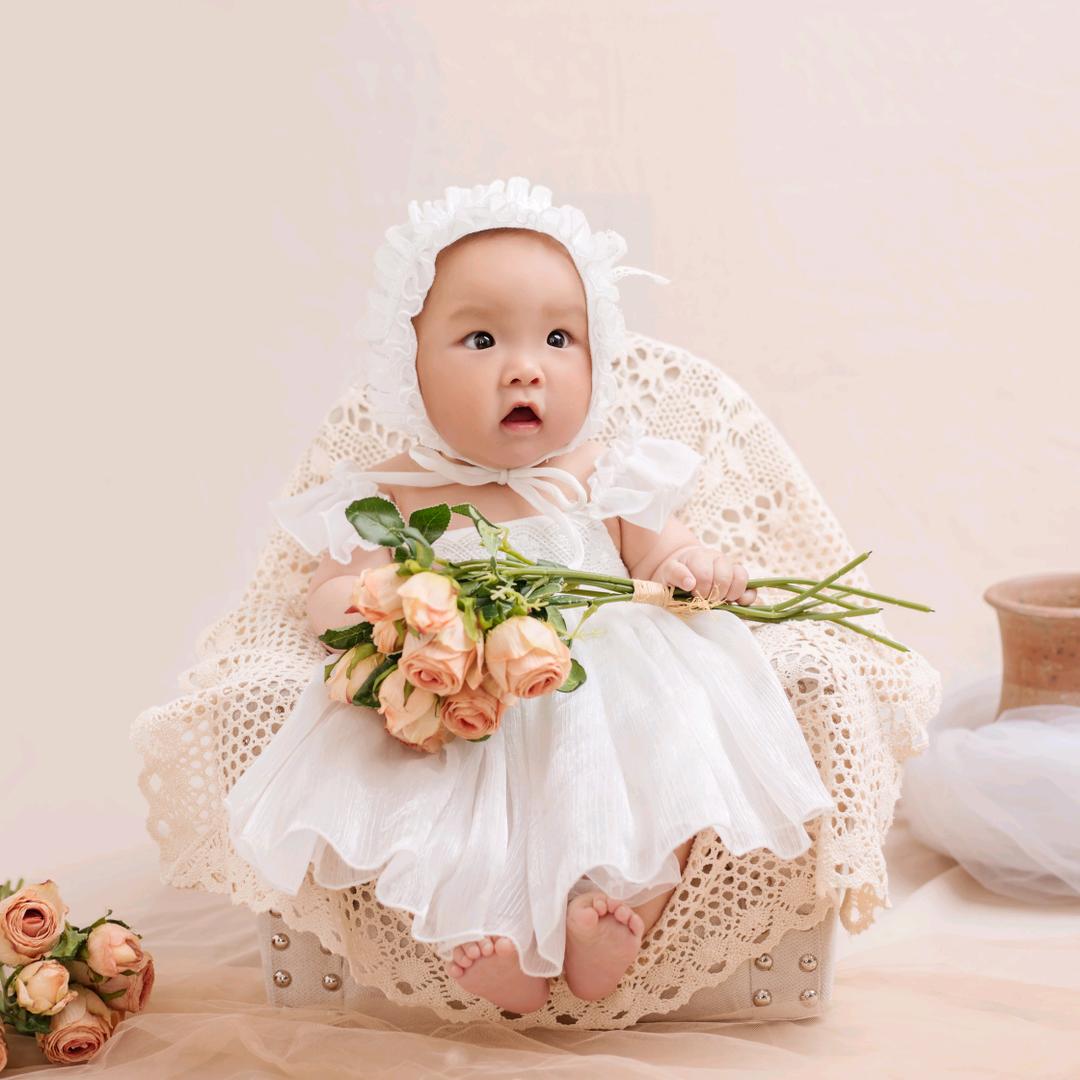 在蓝思平江妹子