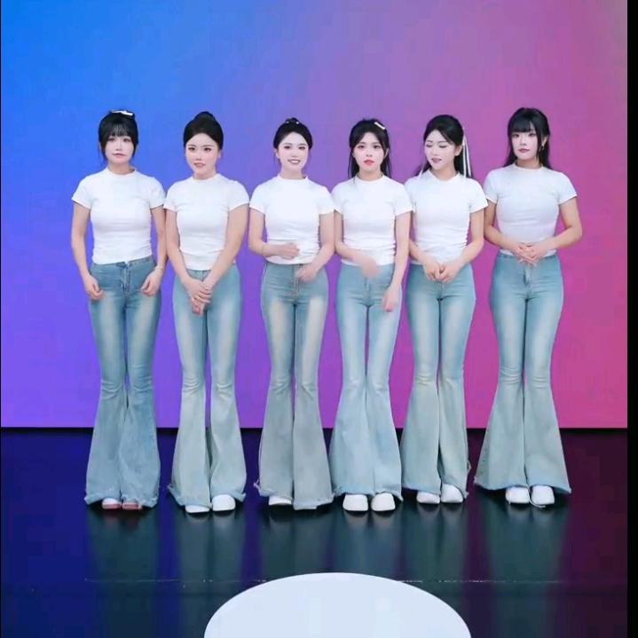 美女团队直播
