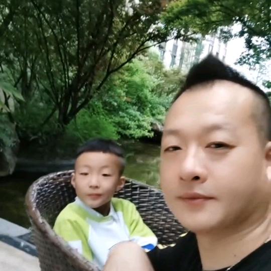 爱健身，大国哥