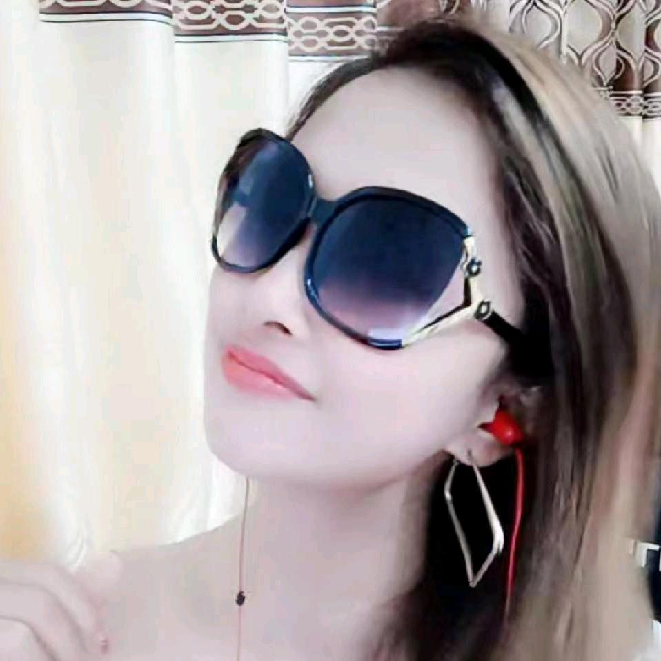 林妹妹（离婚带女儿）