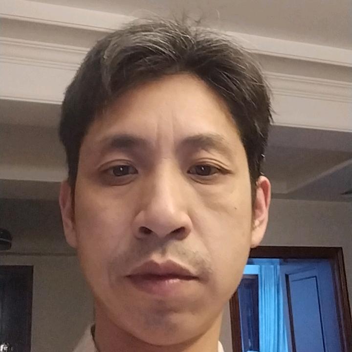 邓君贤
