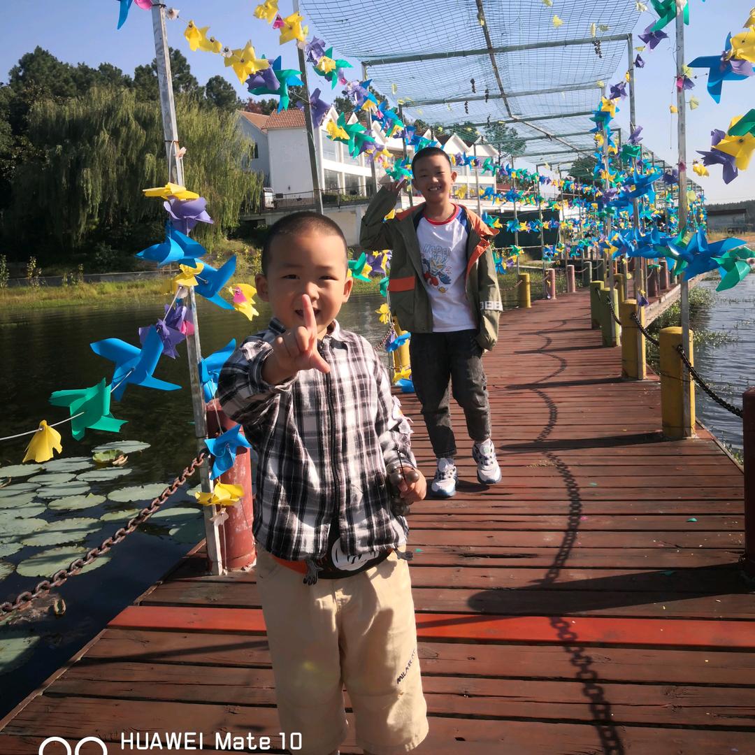 家有宇宙无敌两小子💕