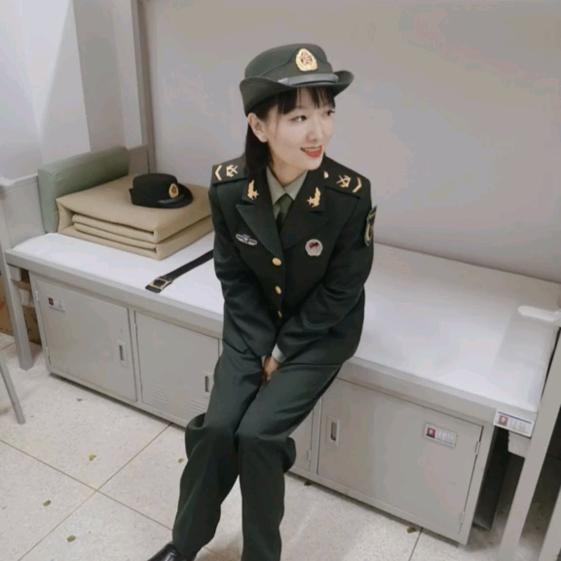 退伍女兵小慧
