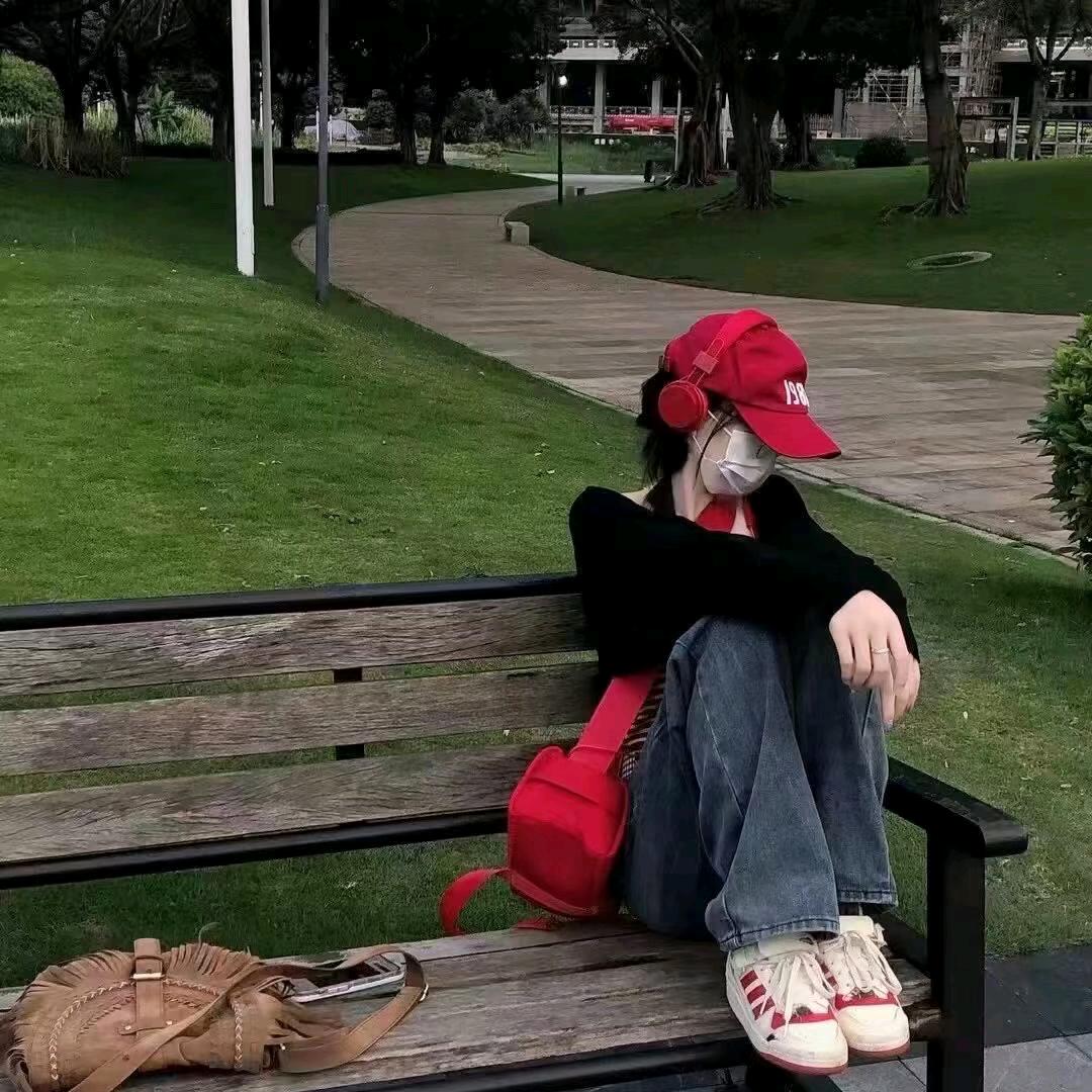 摆烂小鱼🐟
