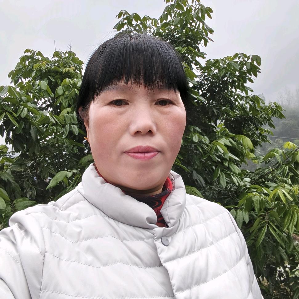 英子