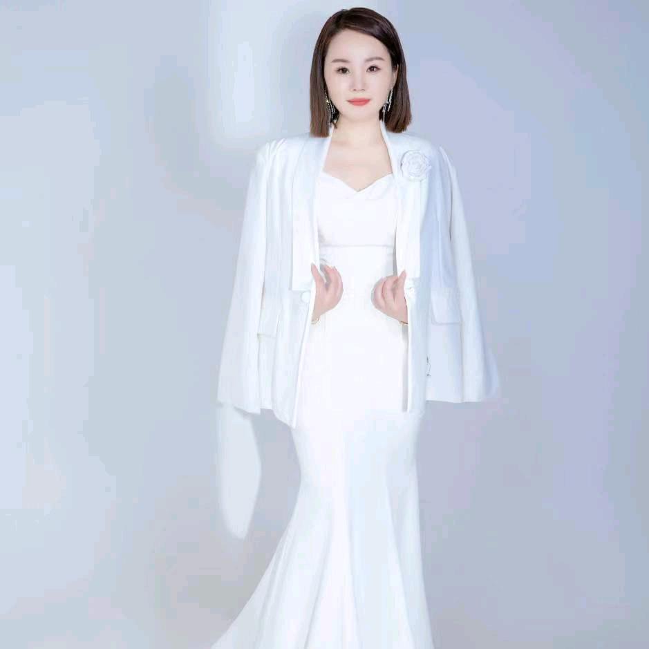 平顶山素颜肌潼潼