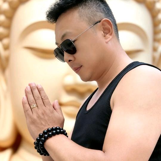 职先生（珠宝人）