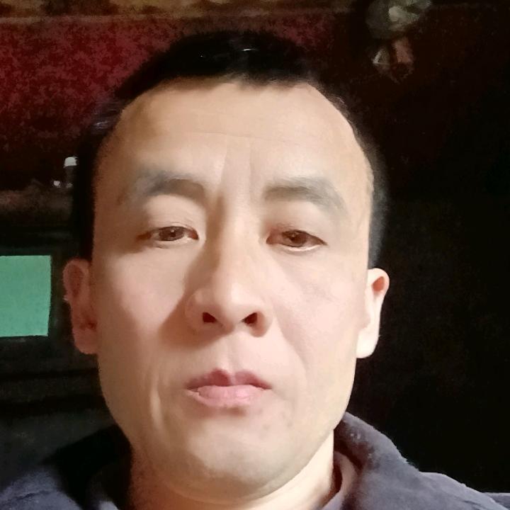 做事出于心，做人出于诚