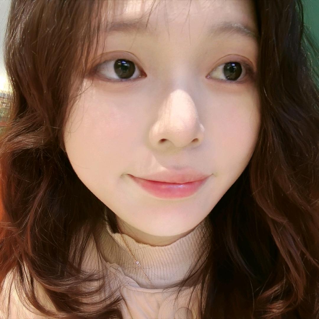 不吃鱼的朵莉亚🎉