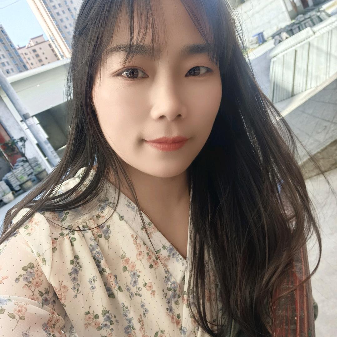 茜茜