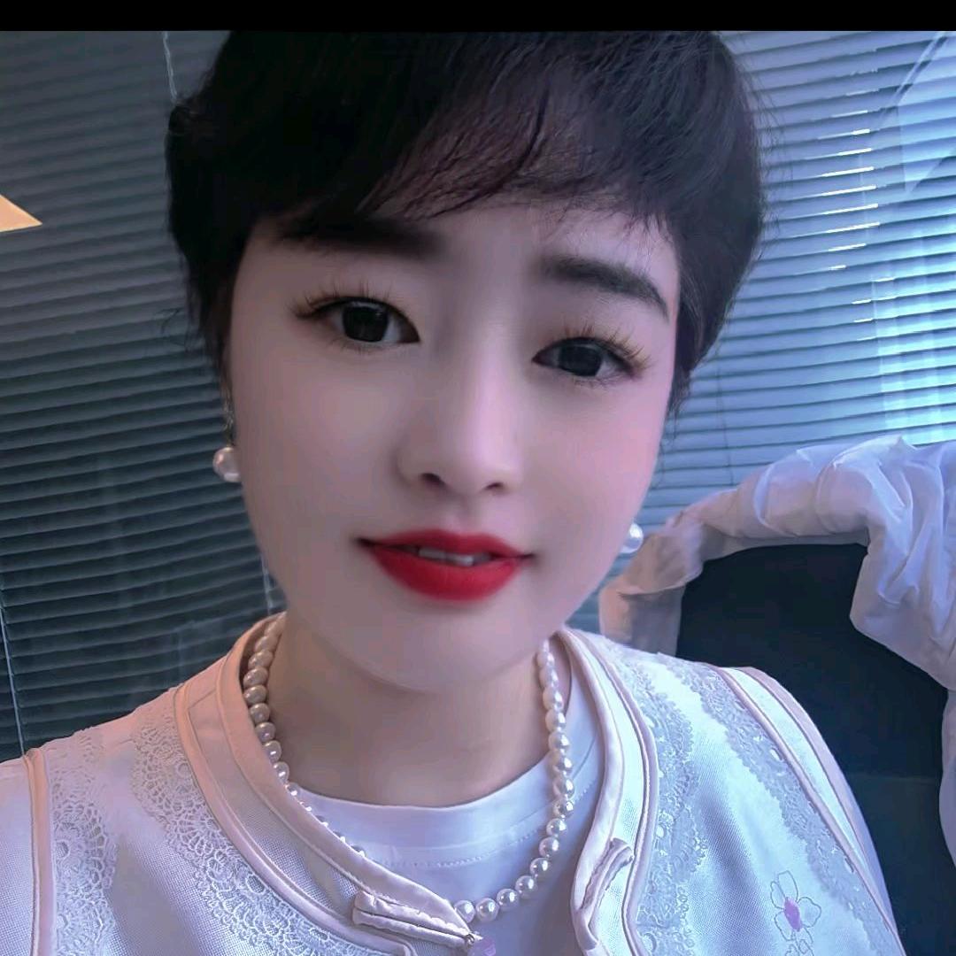Lilliana(王丽丽)