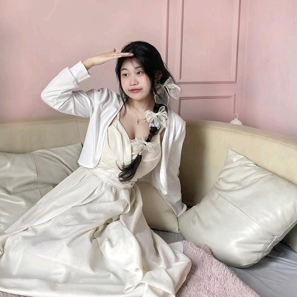 曼曼是废物