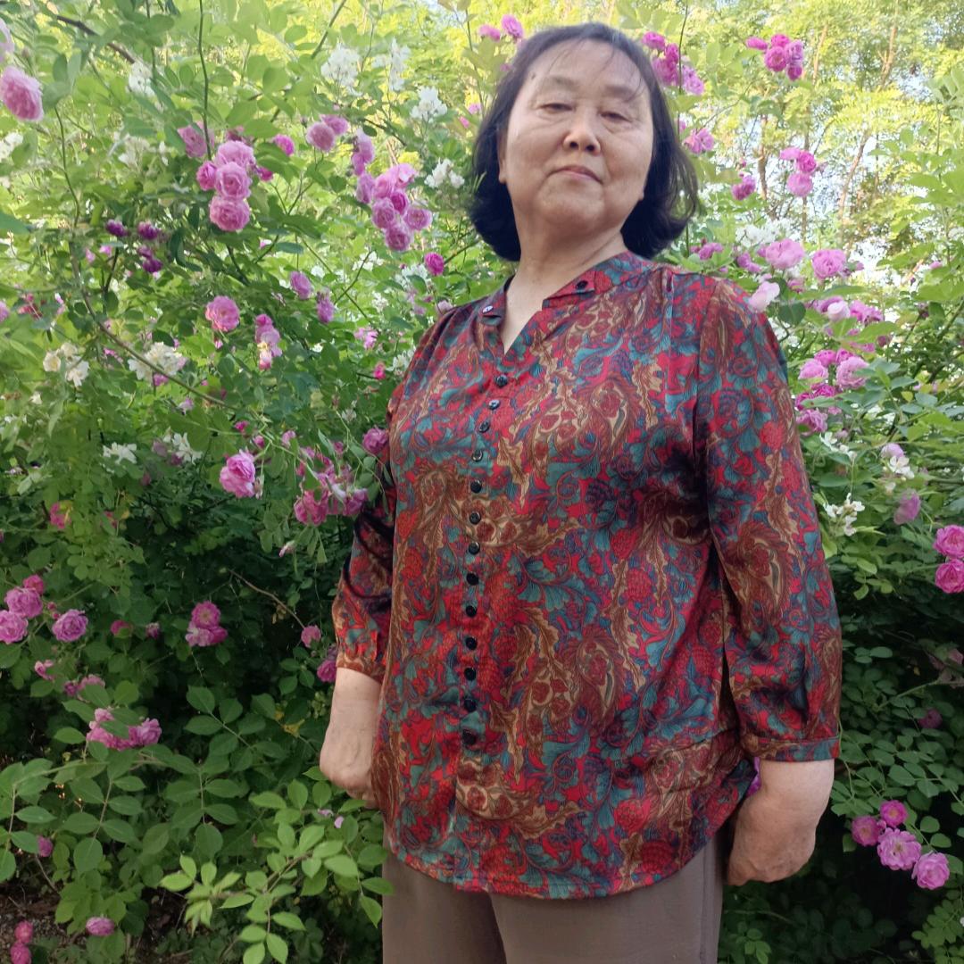 芹芹姐:下午4点10分开播